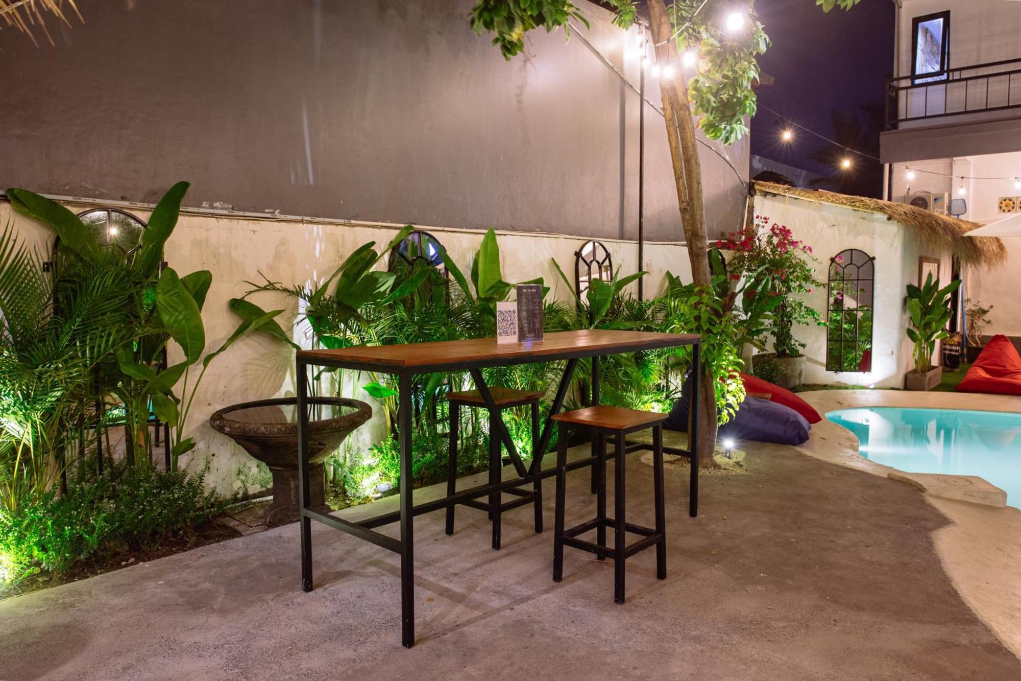 What The Duck Backpackers Canggu Exterior foto