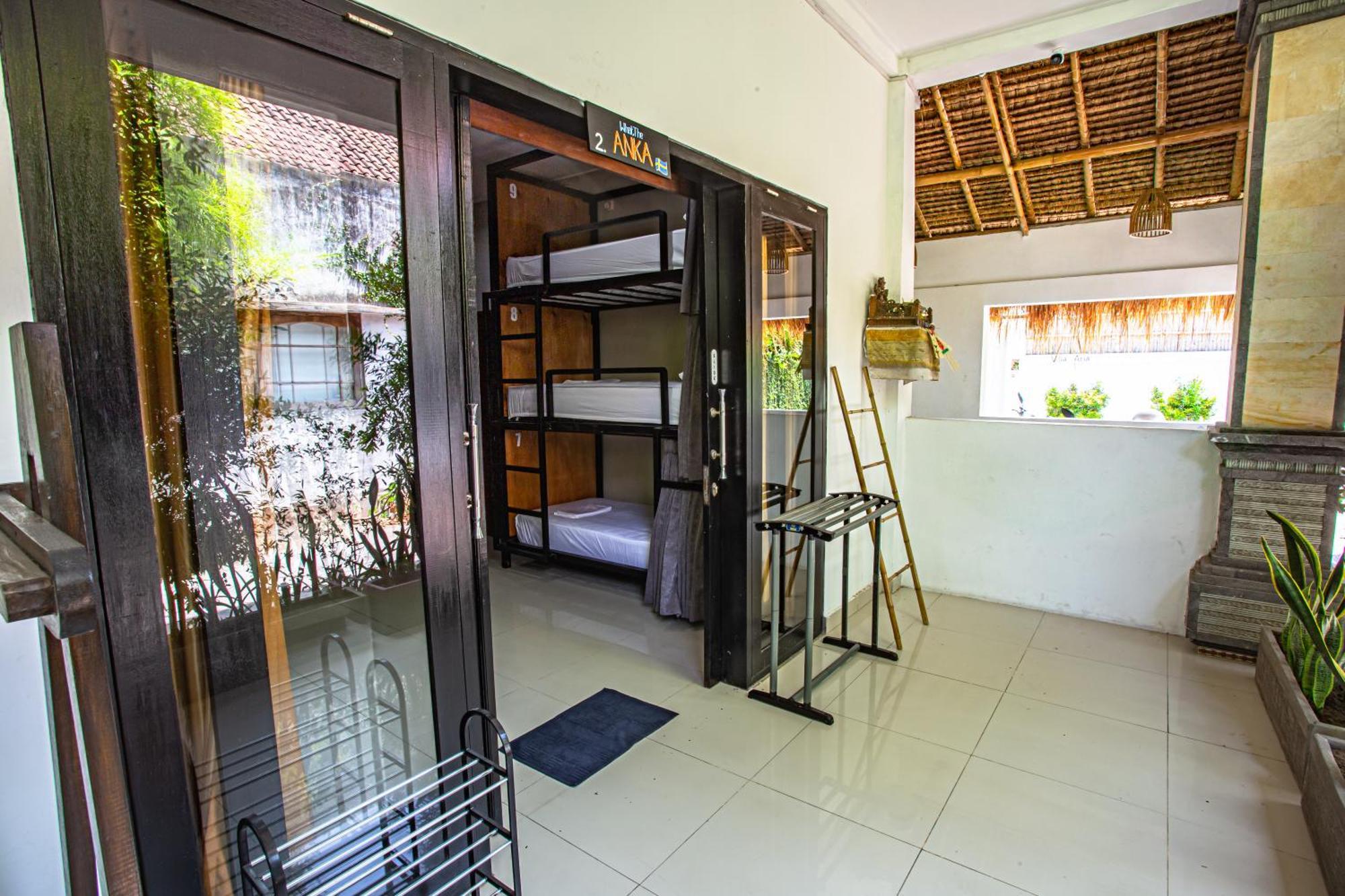 What The Duck Backpackers Canggu Exterior foto