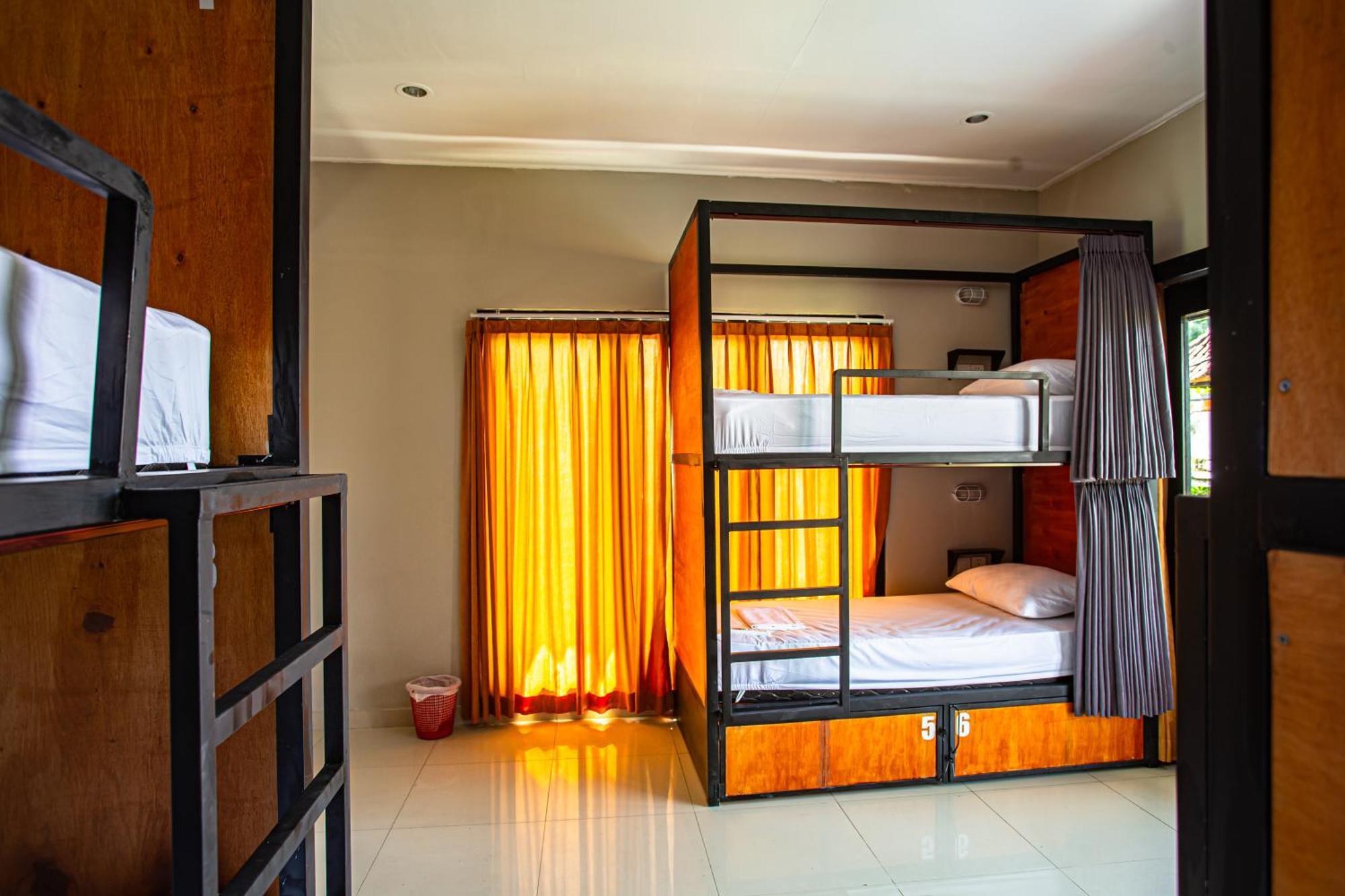 What The Duck Backpackers Canggu Exterior foto