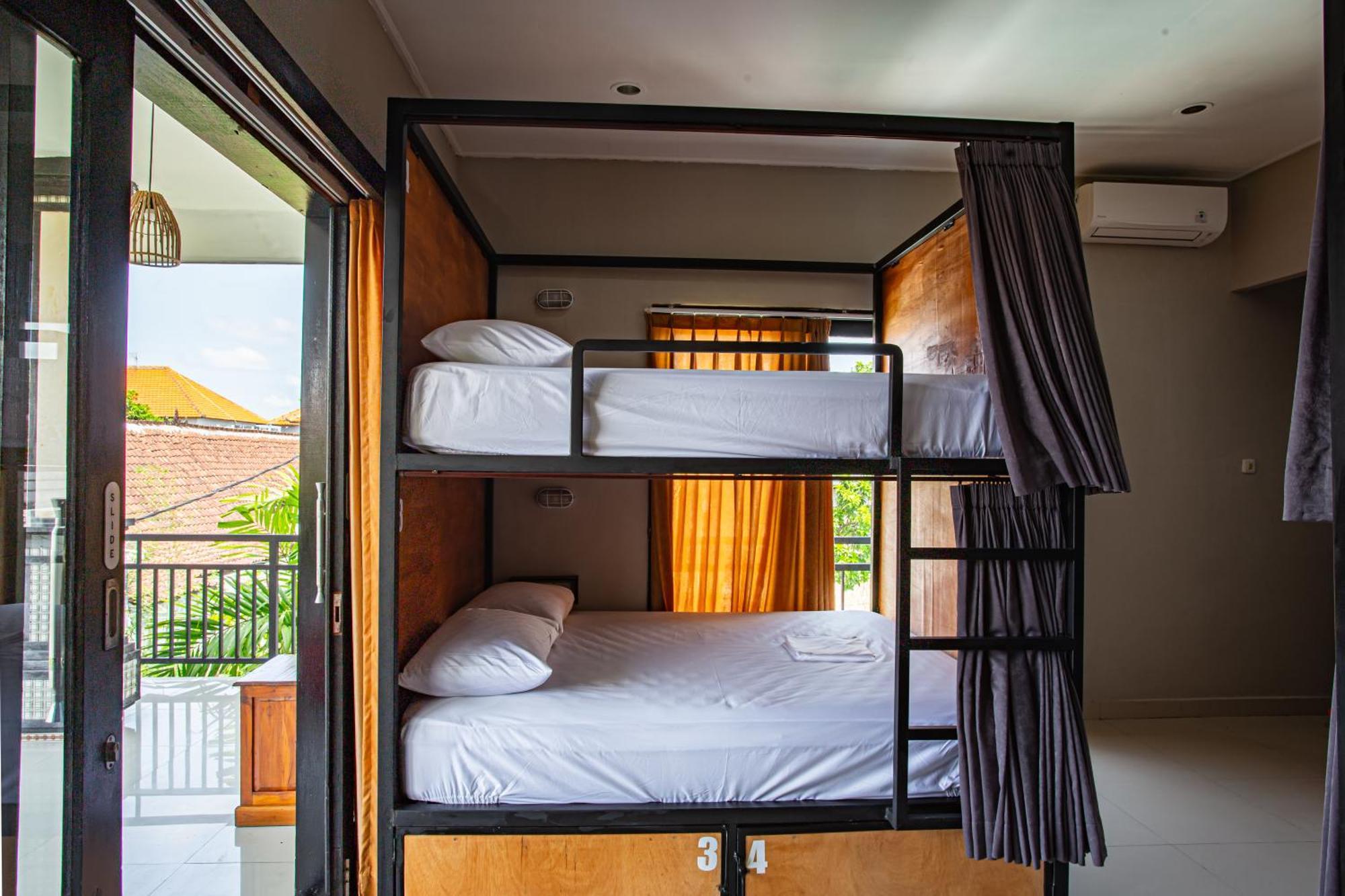 What The Duck Backpackers Canggu Exterior foto