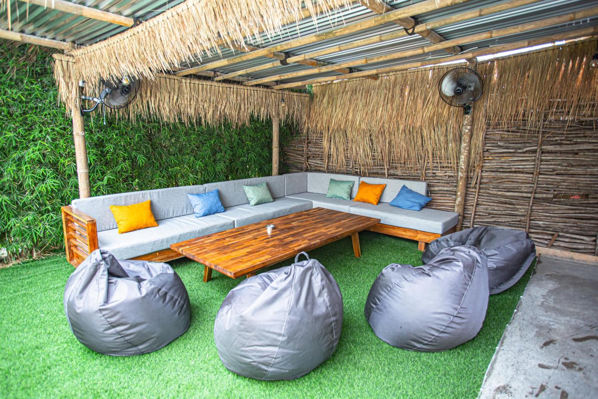 What The Duck Backpackers Canggu Exterior foto