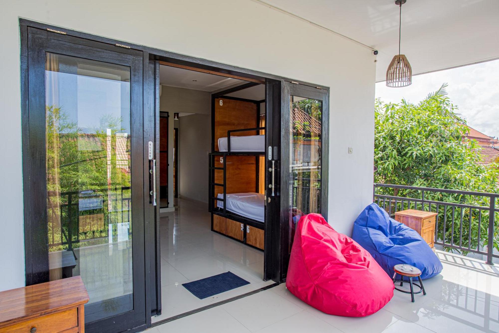 What The Duck Backpackers Canggu Exterior foto